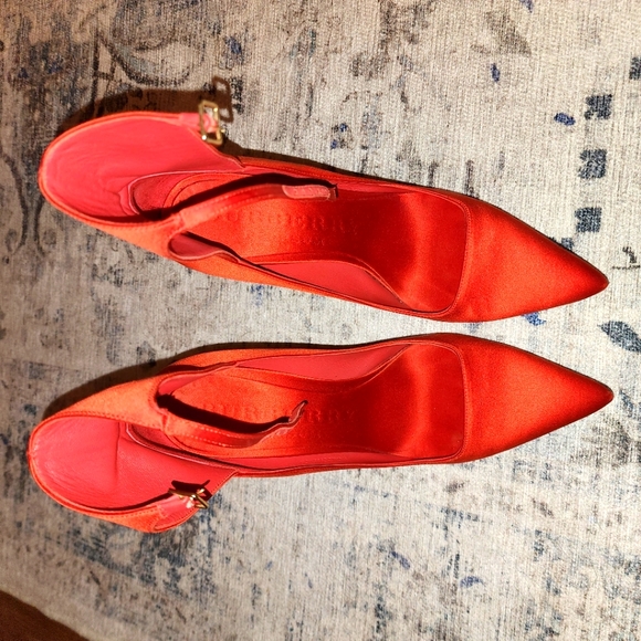 Burberry Prosrum Crayford Red Satin Wedge - Picture 3 of 9